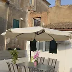 Casa Afrodite Old Town Corfu Duplex With Private Roof Terrace Next To St Spyridon アパート