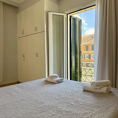 Casa Afrodite Old Town Corfu Duplex With Private Roof Terrace Next To St Spyridon Apartmán