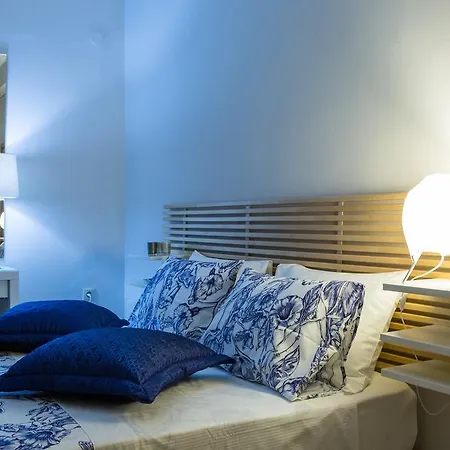 Casa Afrodite Old Town Corfu Duplex With Private Roof Terrace Next To St Spyridon