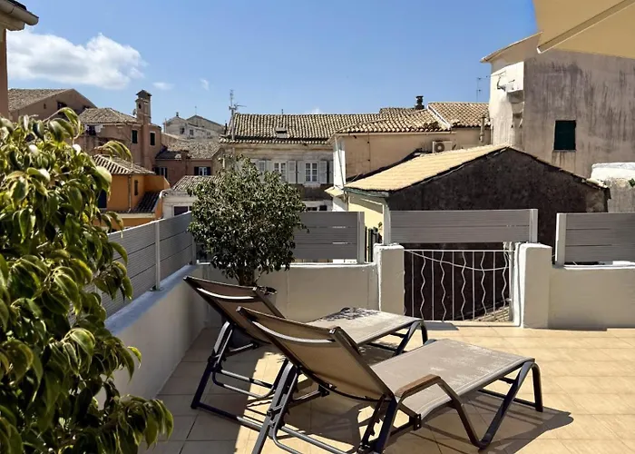 Διαμέρισμα Casa Afrodite Old Town Corfu Duplex With Private Roof Terrace Next To St Spyridon *
