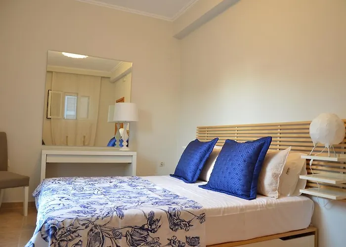 Casa Afrodite Old Town Corfu Duplex With Private Roof Terrace Next To St Spyridon
