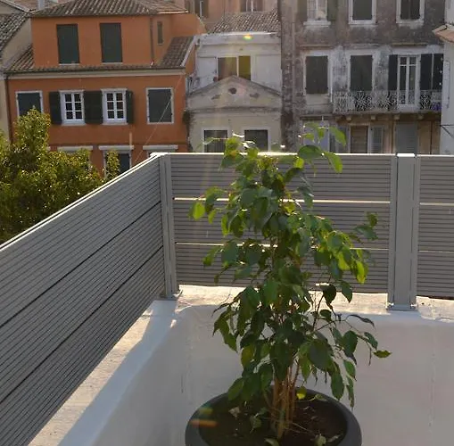 Διαμέρισμα Casa Afrodite Old Town Corfu Duplex With Private Roof Terrace Next To St Spyridon *