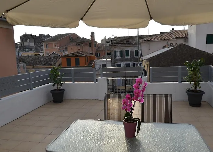 Casa Afrodite Old Town Corfu Duplex With Private Roof Terrace Next To St Spyridon *